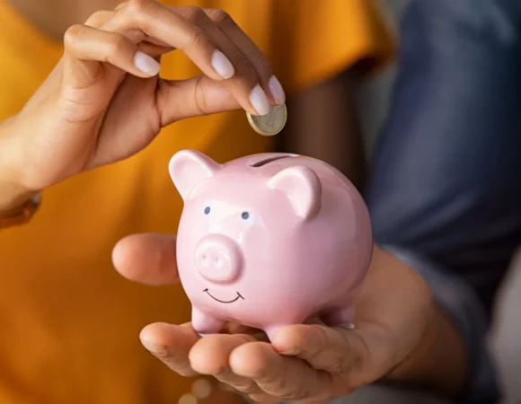 guardar dinero en casa